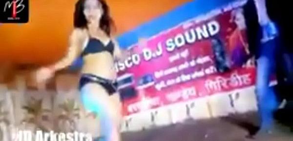  hot dance girl nude in stage show public